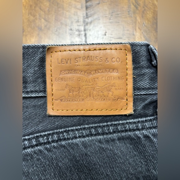 Levi’s XL Flood Jeans - Picture 3 of 4